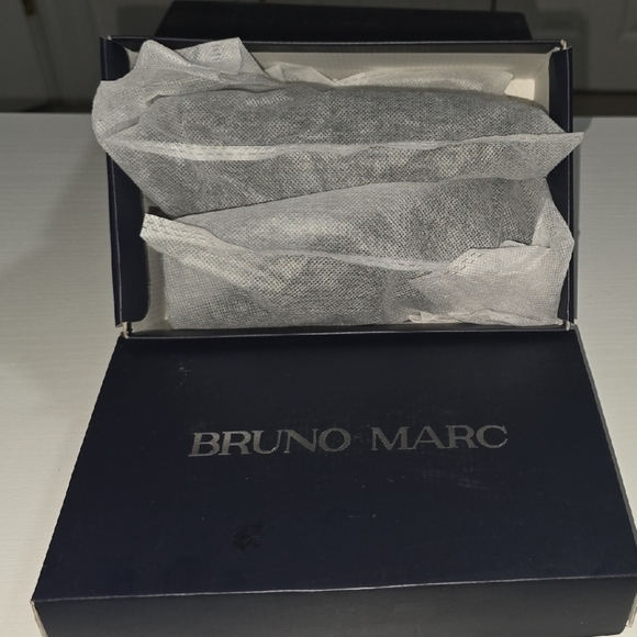 Kids Moccasins | Bruno Marc | 11C Black Moccasins with Red Accent - Picture 9 of 9